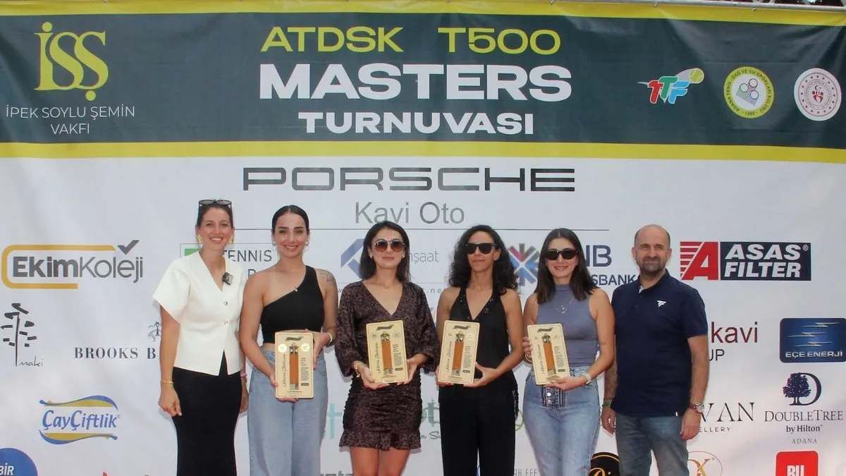 Adana’da tenis dolu 10 gün