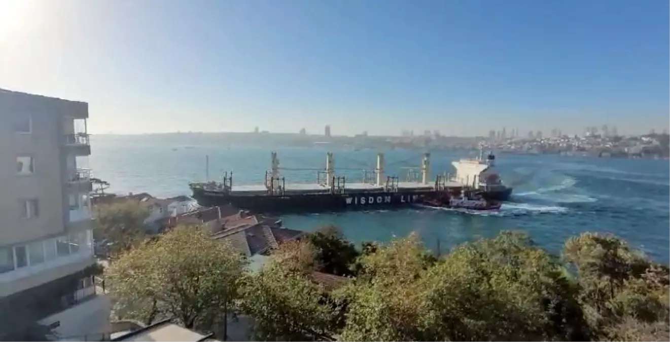 Üsküdar’da İki Geminin Çarpışması